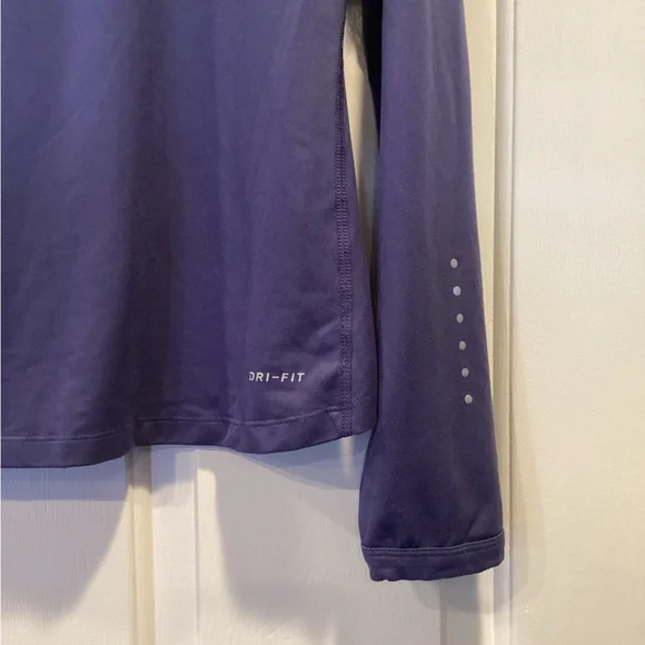 Nike Women's Purple Quarter-Zip Sweatshirt - Picture 8 of 9